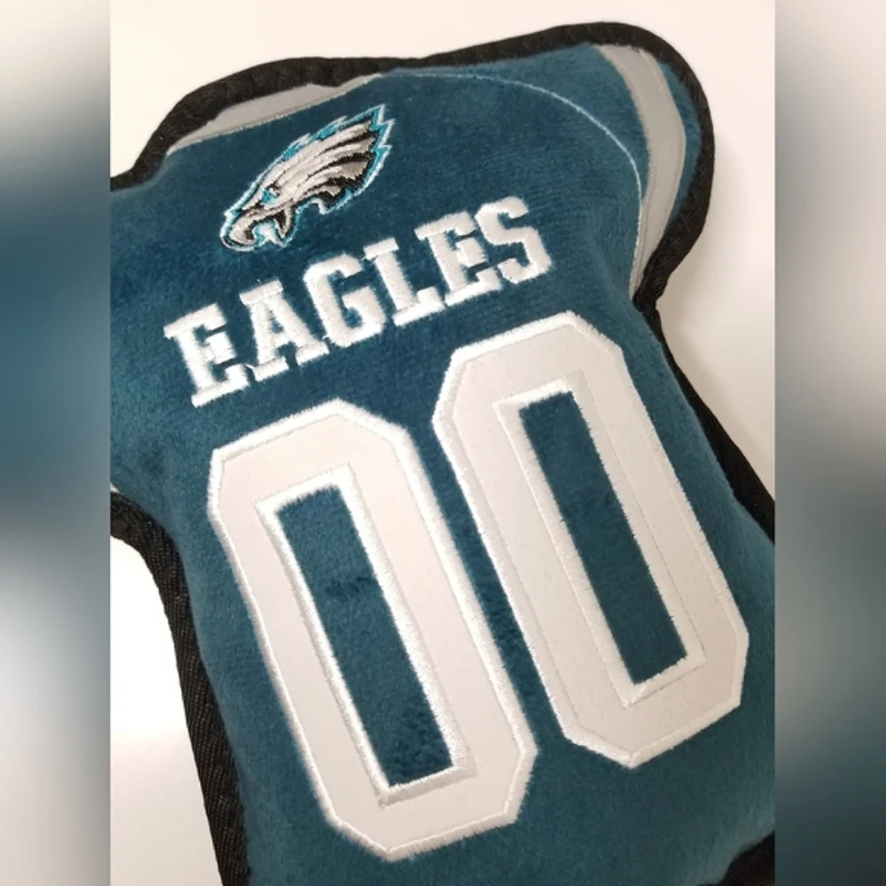Pets First NFL Philadelphia Eagles Jersey Tough Squeaker Dog Toy NWOT